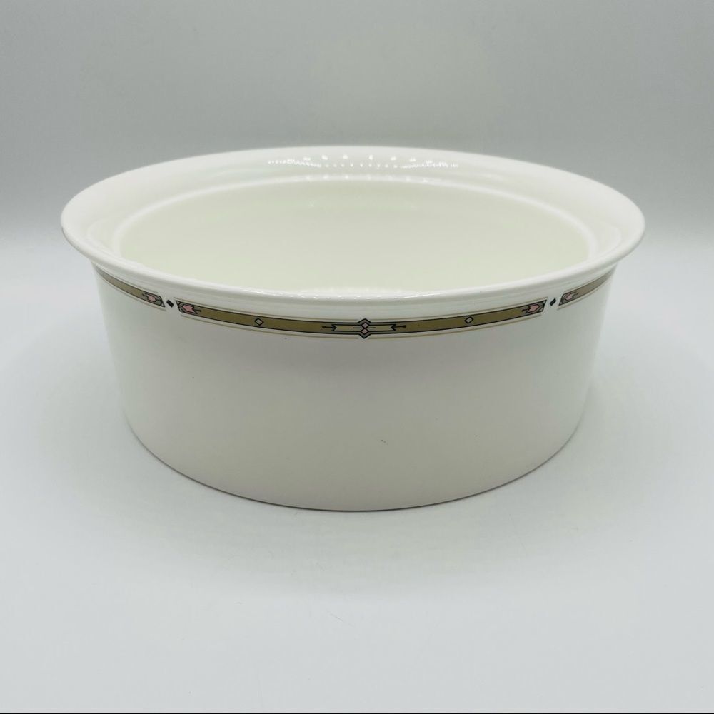 Vintage Wedgwood Metallised Bone China Casserole Dish